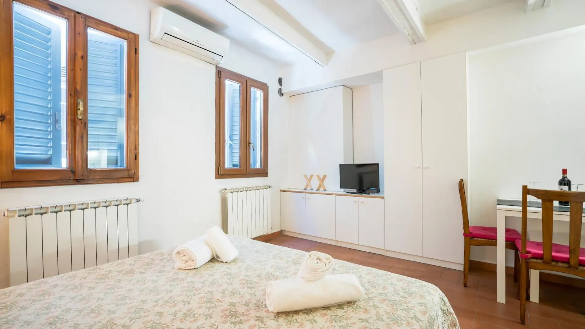 Super Central Apartment Florence